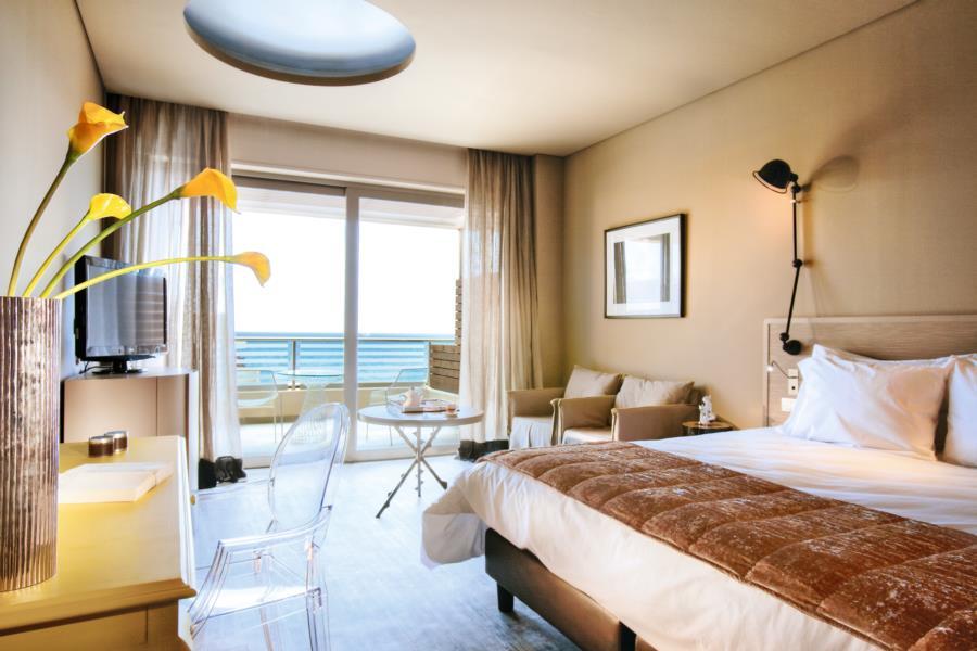 Grecotel Astir Palace Alexandroúpoli Extérieur photo A room at the hotel